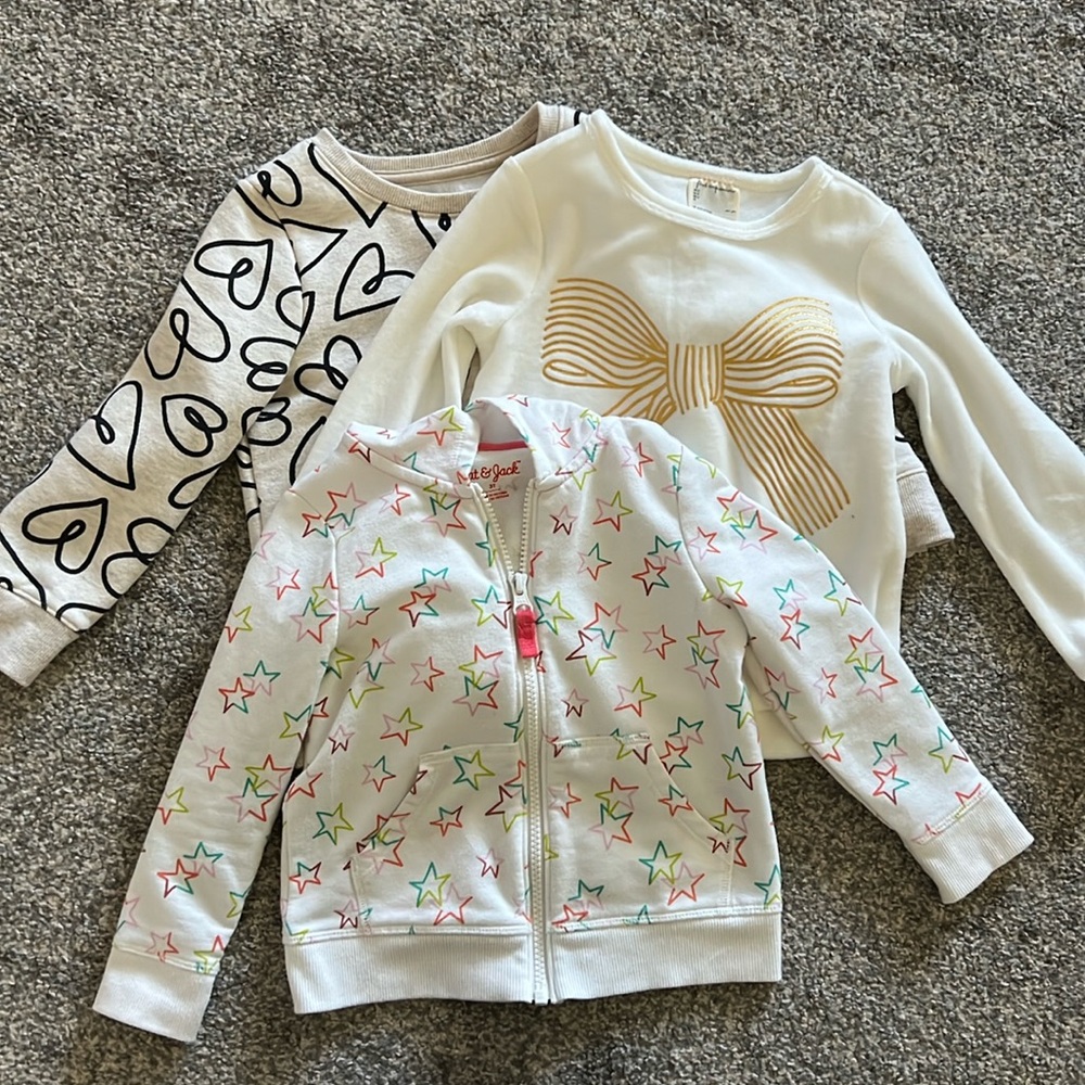 Kids sweater and jacket bundle- 3T